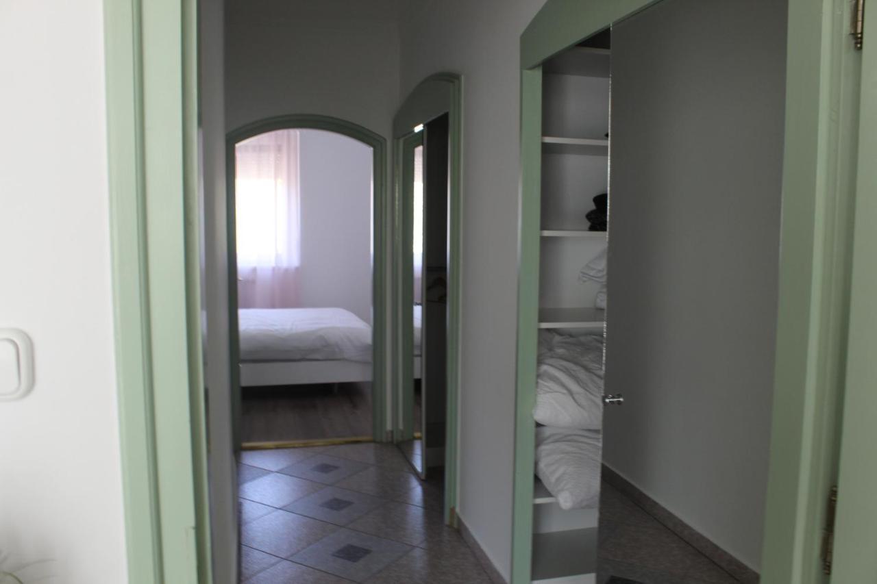 Sunny House Apartman Szeged Esterno foto
